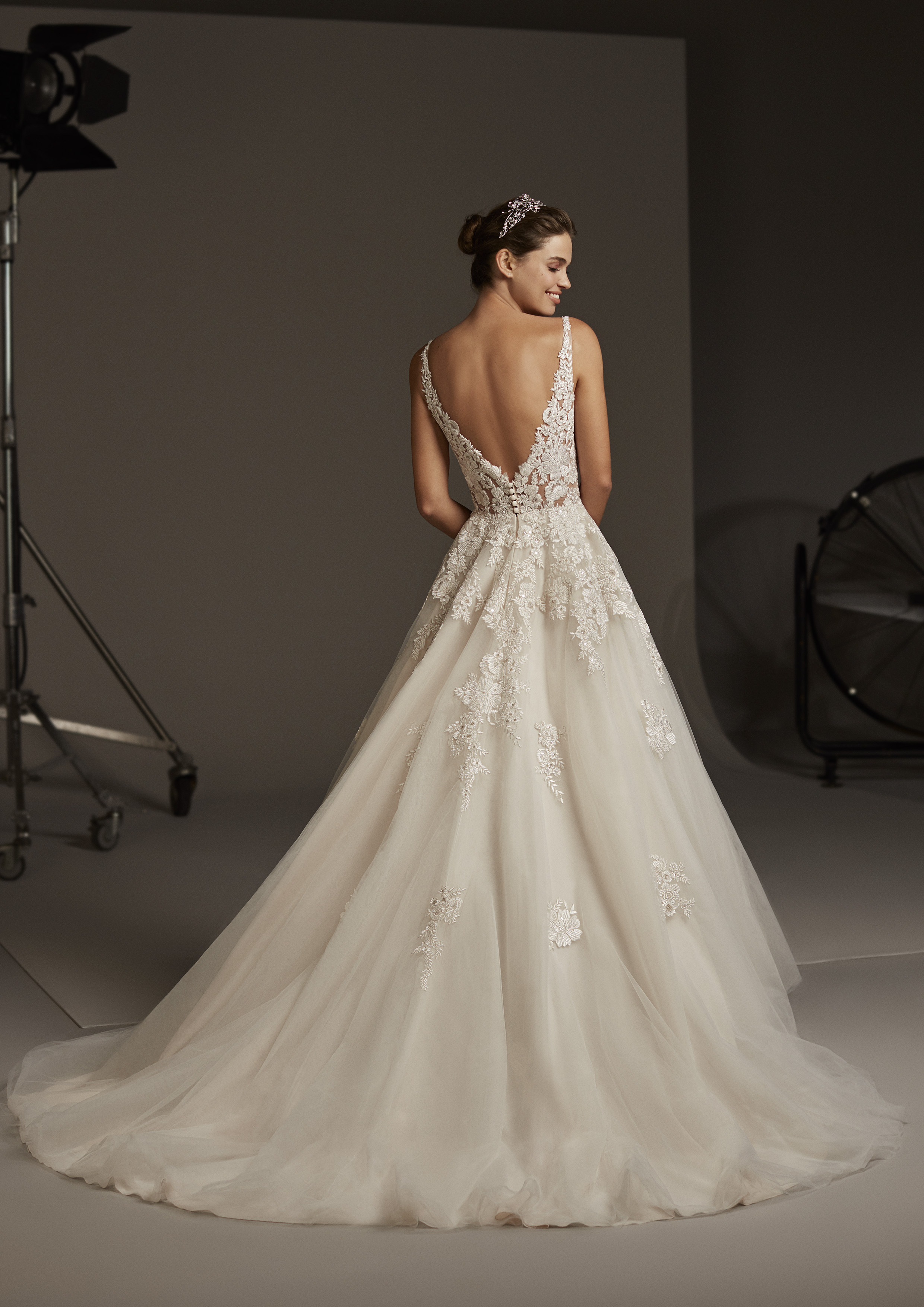 Pronovias Ariel Pronovias Ariel