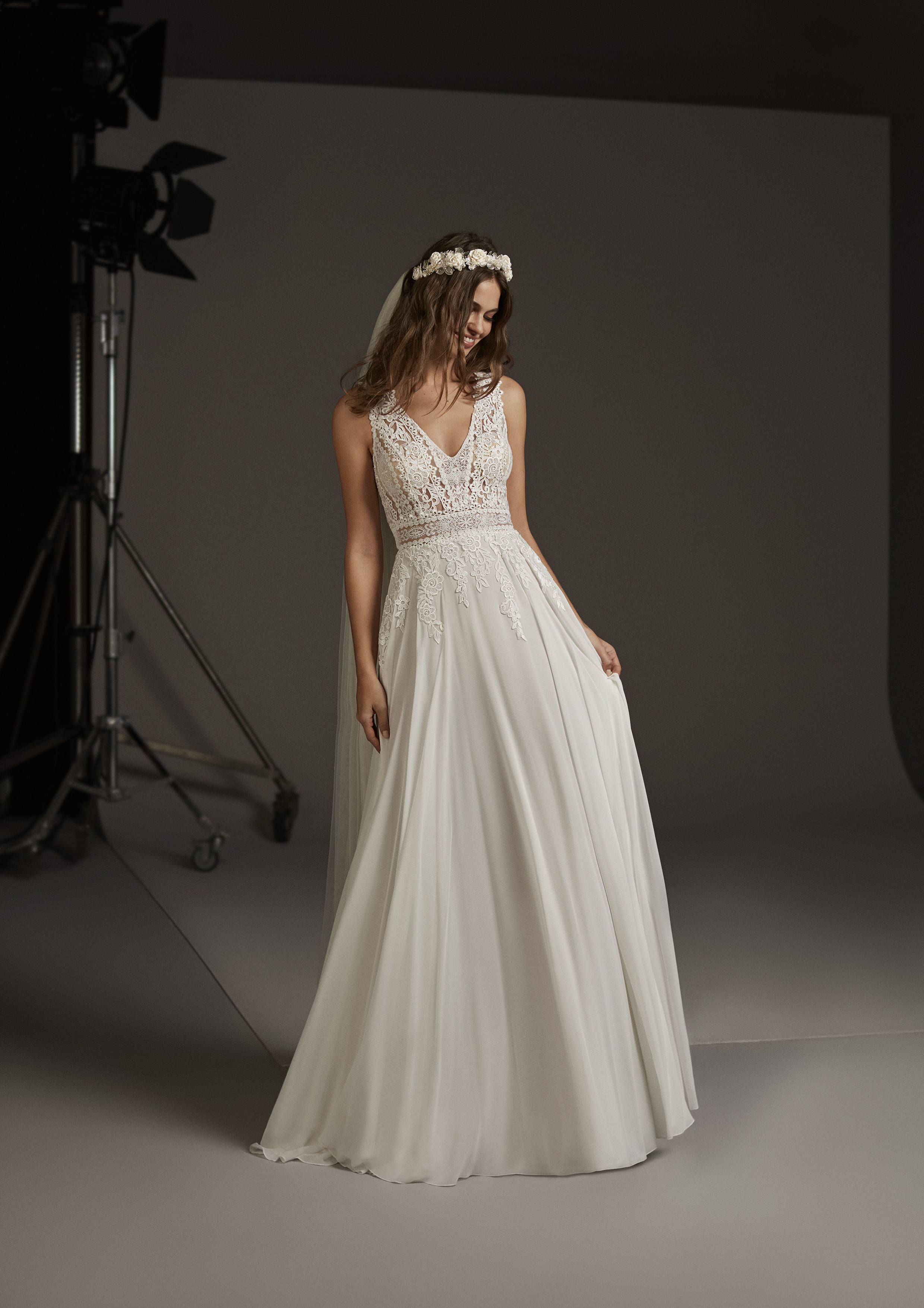 Pronovias Comet Pronovias Comet